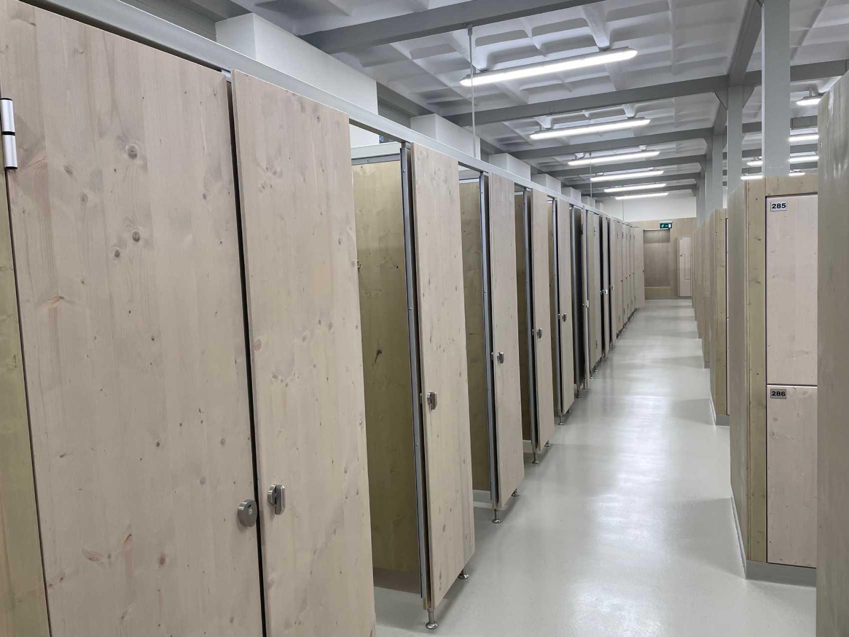 Leányfalui Termálfürdő öltöző felújítása, modernizálása
